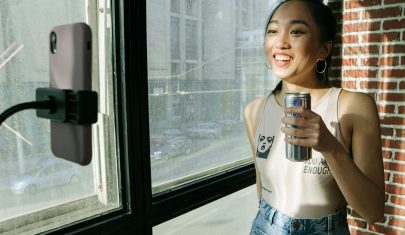 pexels-ivan-samkov-7676432