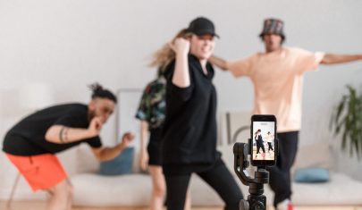 pexels-ron-lach-8368373